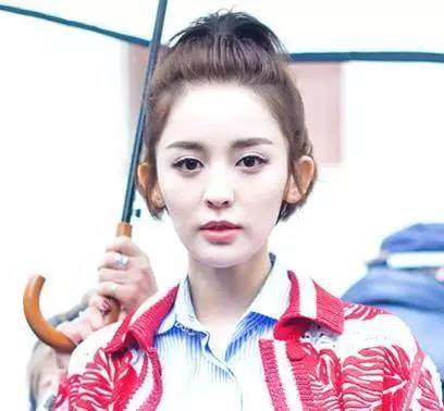 短发女神_女明星个性短发图片大全_郑爽短发造型