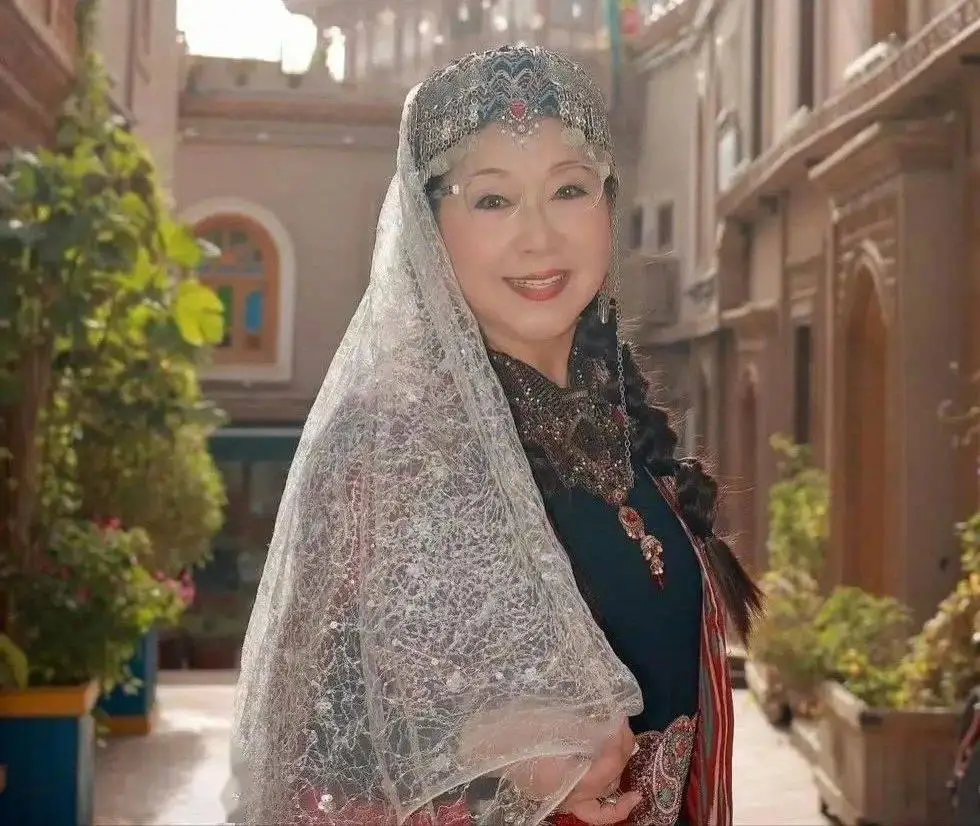 七代港娱花旦回顾_TVB花旦现状_香港女明星最新