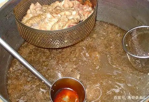 山东黑暗料理_青岛墨鱼饺子特点_网红寿司黑暗料理是什么,